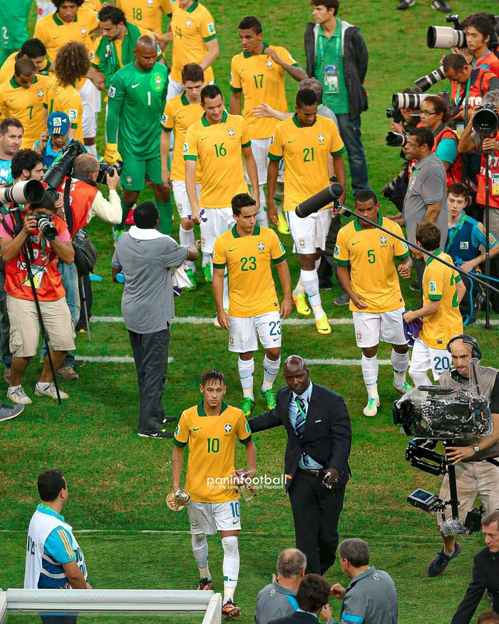 瓦伦西亚完胜法国,内马尔高光表现的简单介绍 瓦伦西亚完胜法国,内马尔高光表现的简单介绍