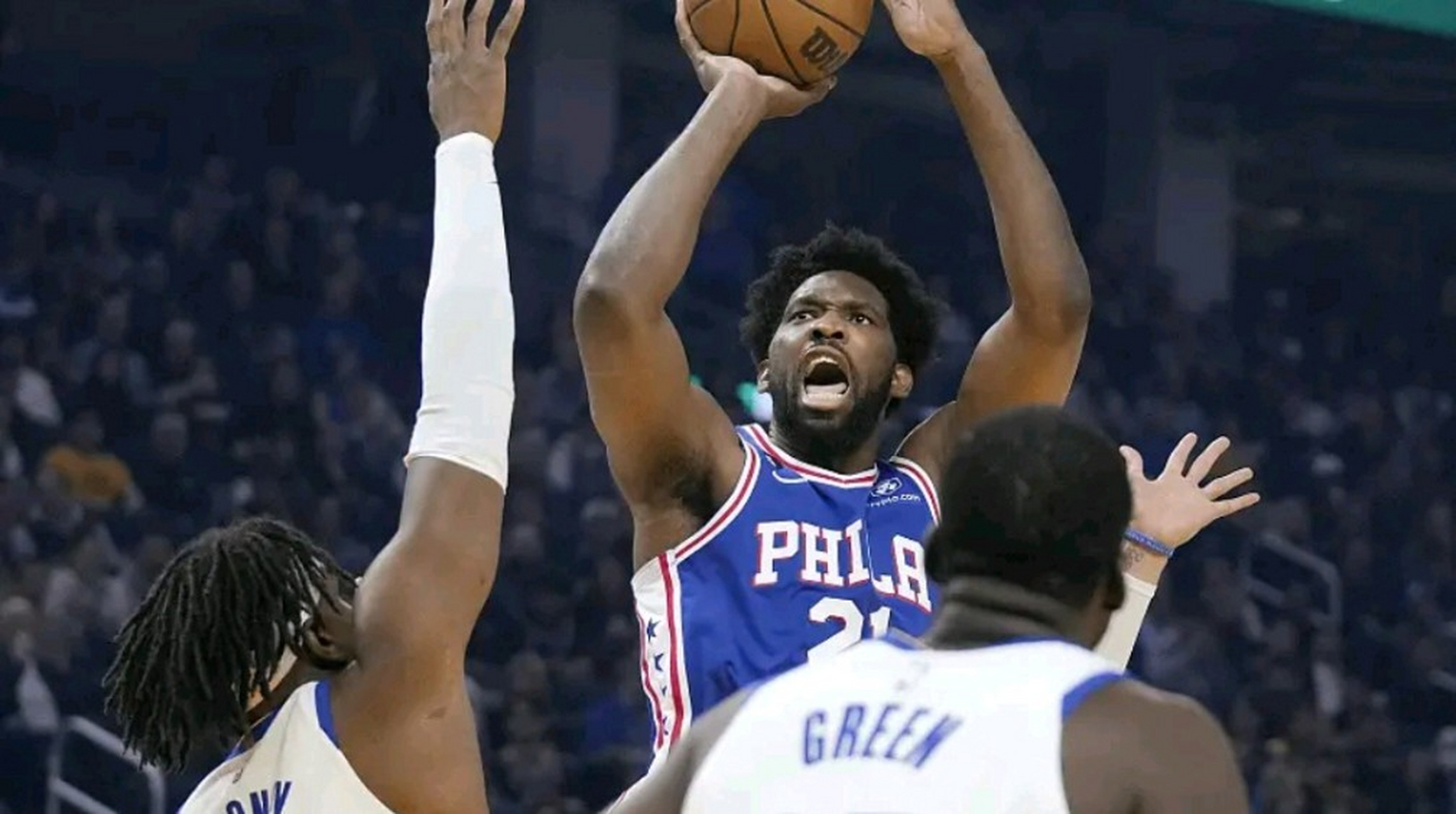 76人翻盘勇士，恩比德爆发神勇