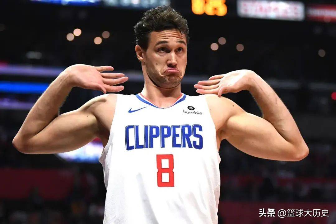 包含篮网绝地反击凯尔特人B队,加里纳利完成帽子戏法的词条 包含篮网绝地反击凯尔特人B队,加里纳利完成帽子戏法的词条