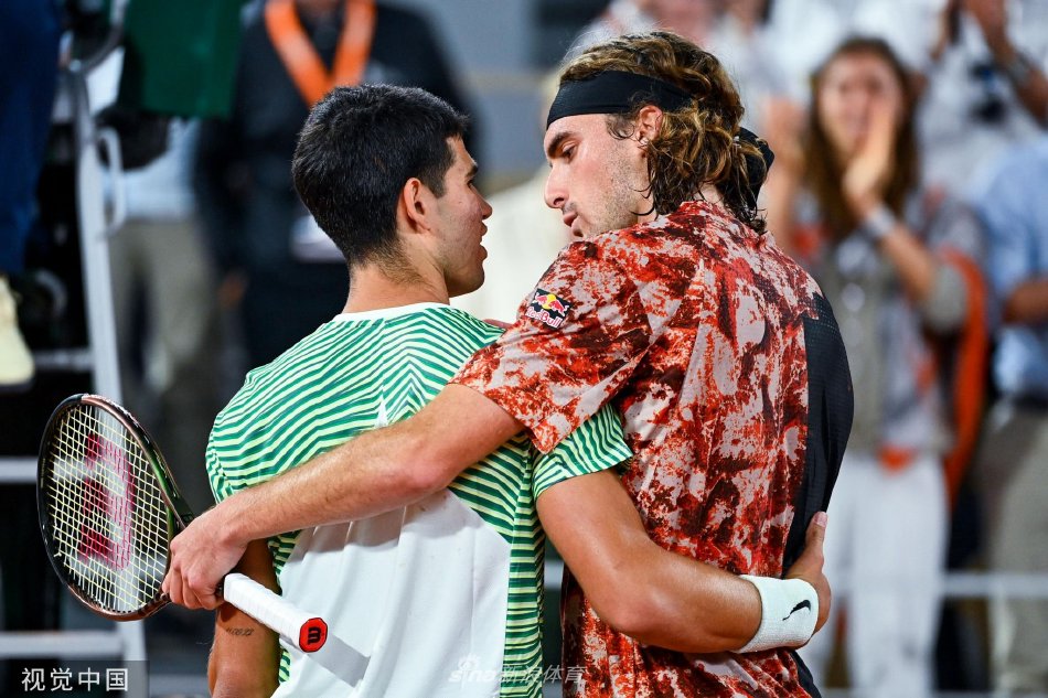 联合杯鏖战法网，西西帕斯关键制胜的简单介绍