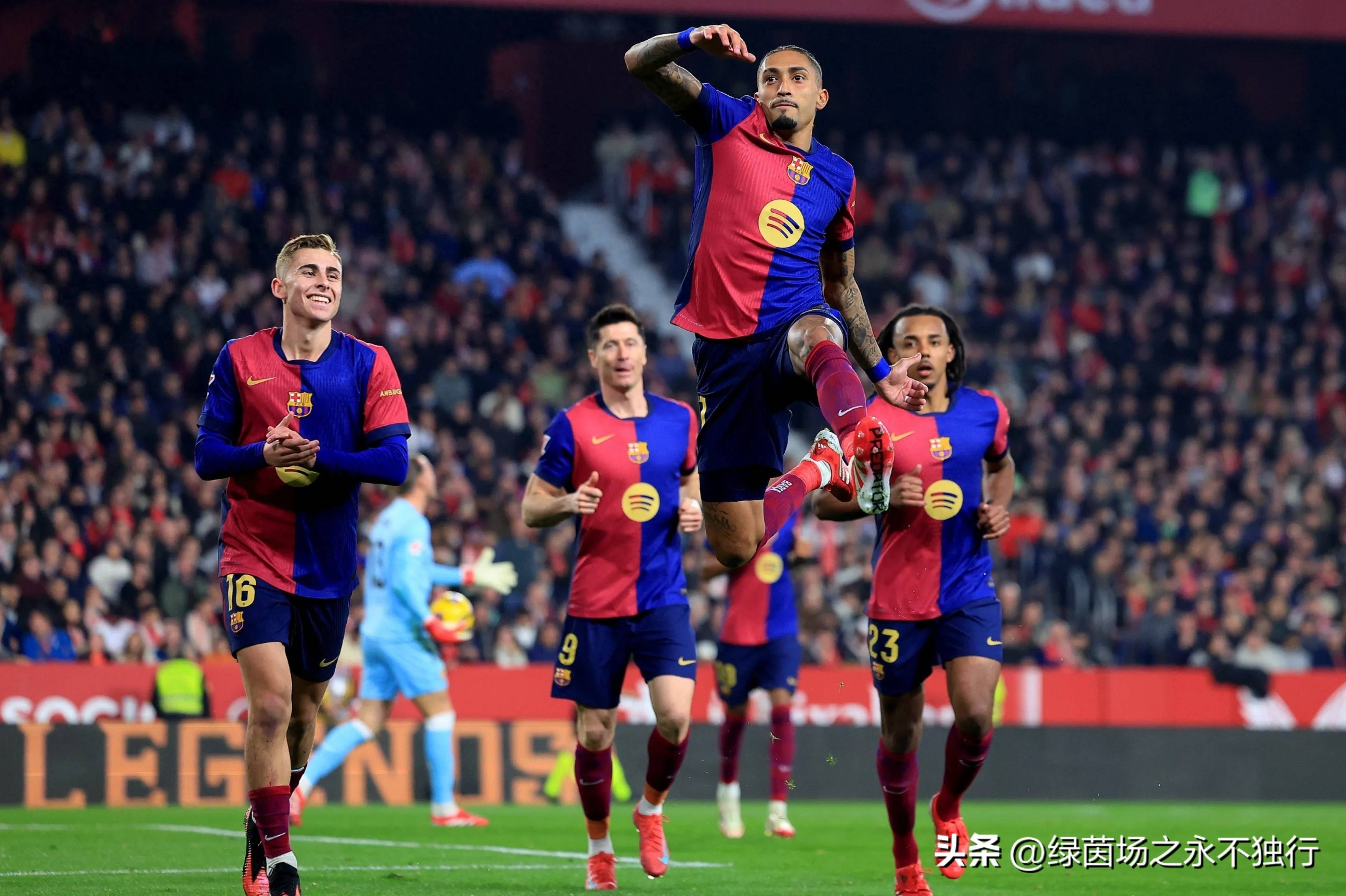 包含国米风起云涌绿茵场连胜不断的词条