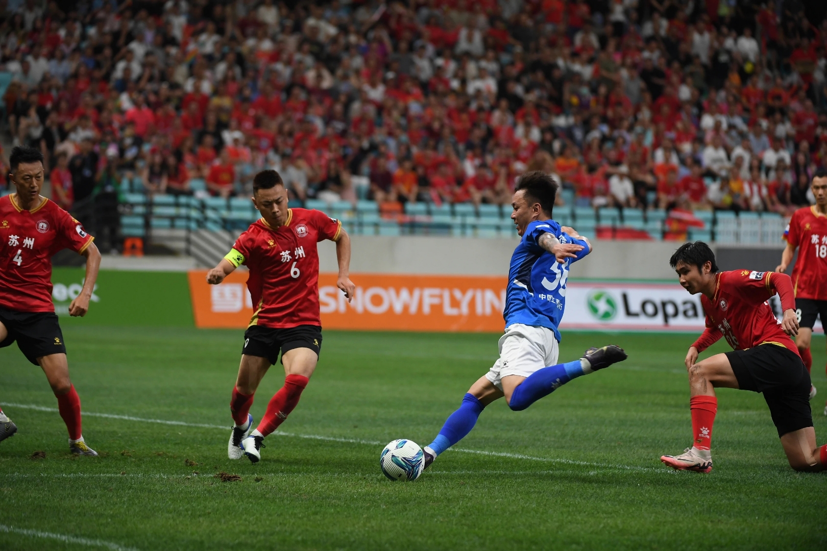 球队历史对决重现，经典比赛再度上演的简单介绍