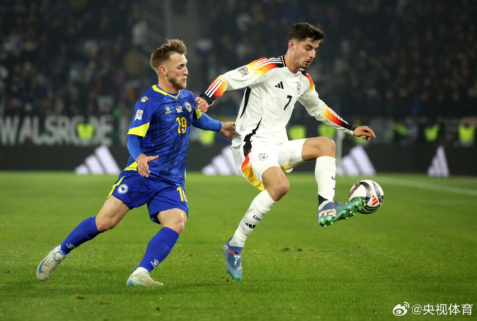 瑞士大胜冰岛,欧国联小组第一暂居的简单介绍 瑞士大胜冰岛,欧国联小组第一暂居的简单介绍