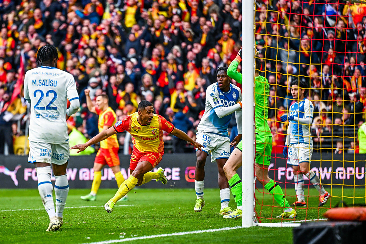 开云体育平台APP-意甲球队球迷积极支持，主场气氛火爆的简单介绍