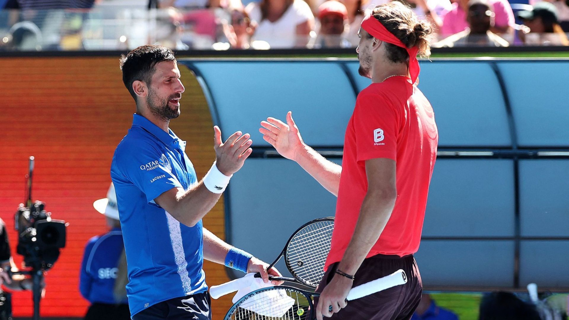 关于意大利网球队逆转西班牙网球队，兹维列夫制霸全场的信息