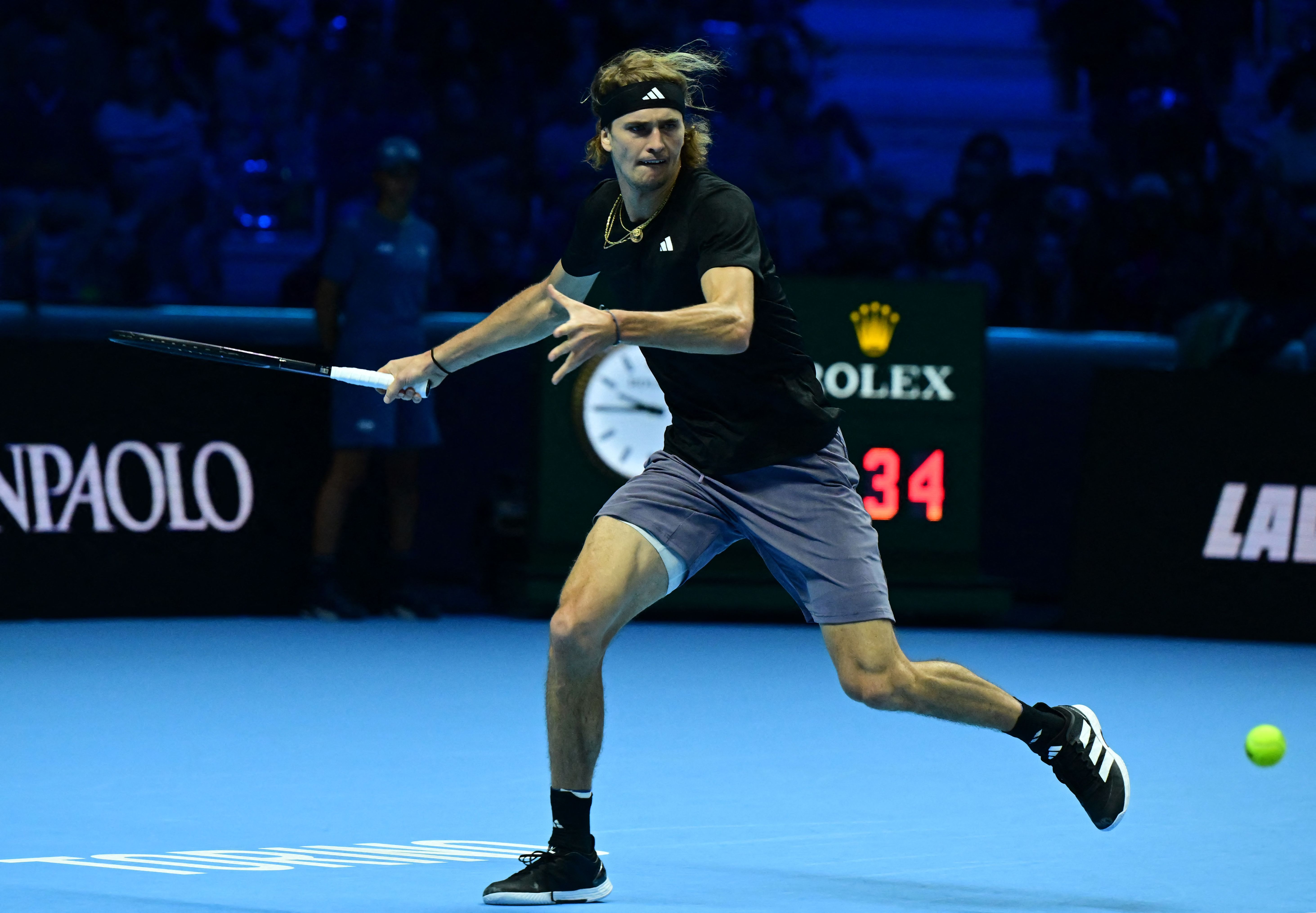 美国网球队横扫法国网球队，兹维列夫统治全场的简单介绍