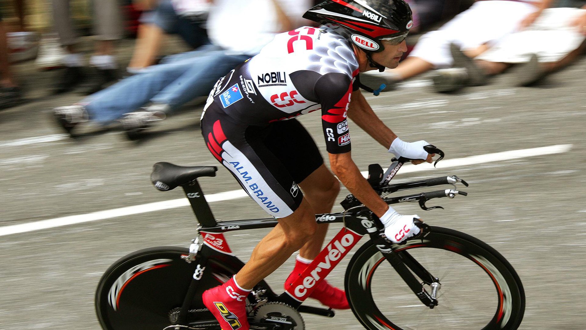 荷兰风暴席卷梅阿查，孔德如何成为国米攻防转换的涡轮引擎